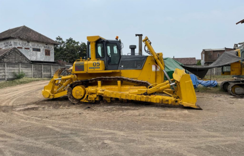 Alat Berat Dozer Komatsu D155A