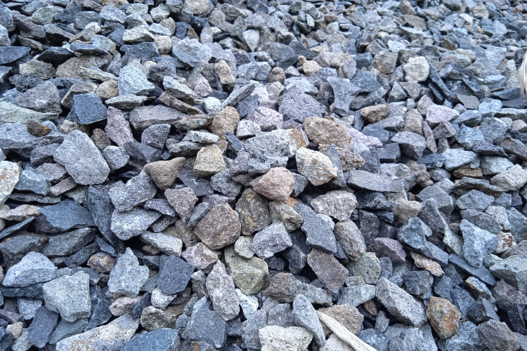 Batu belah (split stone)